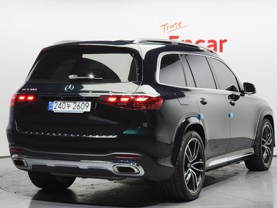 MERCEDES-BENZ GLS - 4