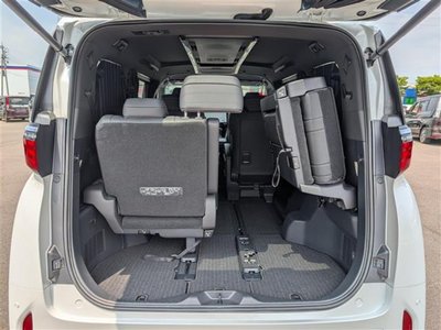 2023 Toyota ALPHARD — миниатюра 29