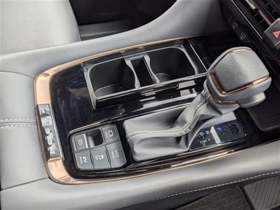 2023 Toyota ALPHARD — миниатюра 25