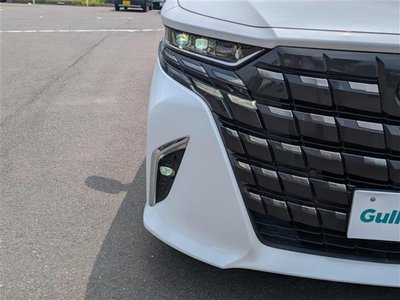 2023 Toyota ALPHARD — миниатюра 11