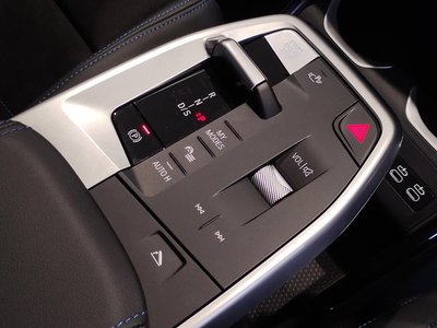 2025 BMW X1 — миниатюра 47