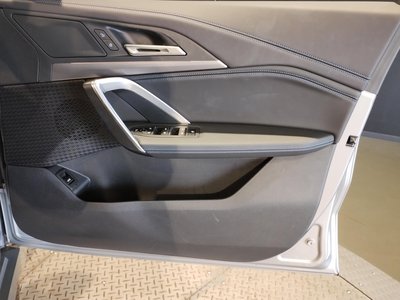 2025 BMW X1 — миниатюра 41