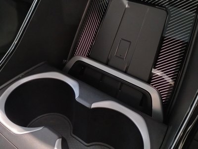 2025 BMW X1 — миниатюра 50