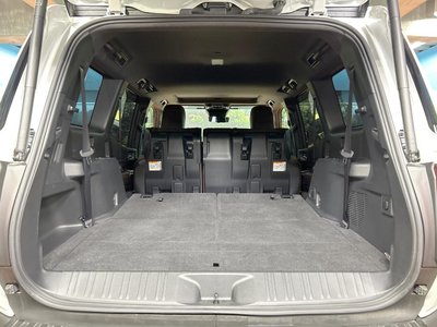 2024 Toyota LAND CRUISER 250 — миниатюра 11