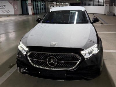 MERCEDES-BENZ E-CLASS - 5