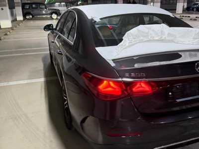 MERCEDES-BENZ E-CLASS - 6