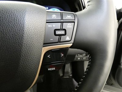 TOYOTA CROWN CROSSOVER - 9