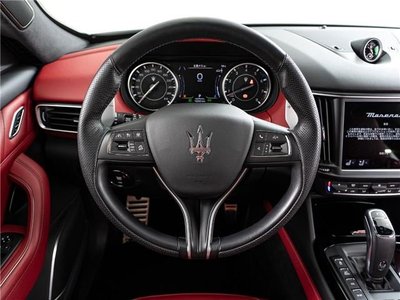 2021 Maserati LEVANTE — фото 5