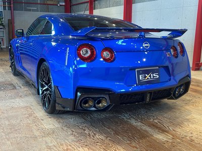 NISSAN GT-R - 8