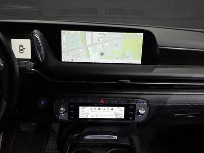 2022 Genesis G90 (RS4) — миниатюра 20