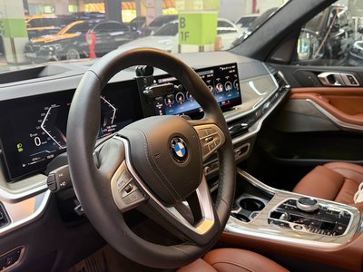 BMW X7 - 10