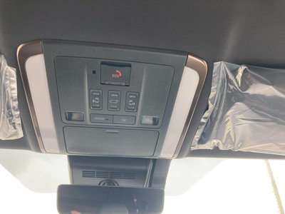 2026 Toyota ALPHARD — миниатюра 12