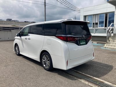 2026 Toyota ALPHARD 照片 8