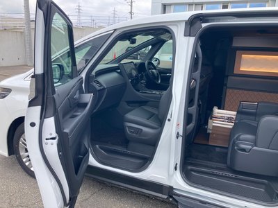 2026 Toyota ALPHARD — миниатюра 32
