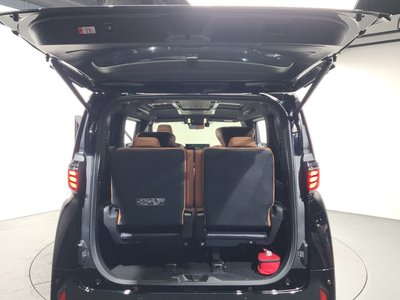 2024 Toyota ALPHARD — миниатюра 27