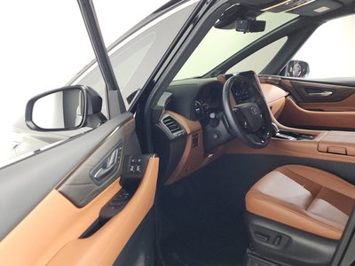 2024 Toyota ALPHARD — миниатюра 13