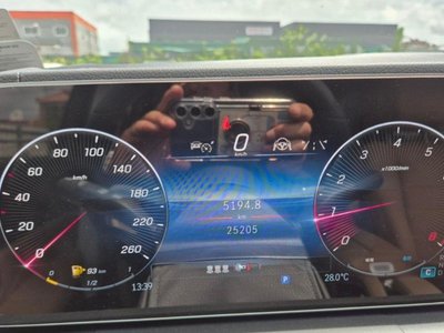 2025 Mercedes-BENZ GLE 照片 3