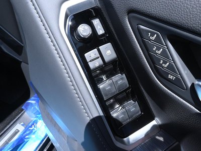 2024 Toyota LAND CRUISER 300 缩略图 102