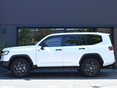 2024 Toyota LAND CRUISER 300 缩略图 16