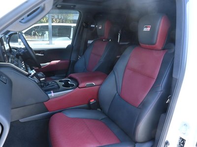 2024 Toyota LAND CRUISER 300 缩略图 109