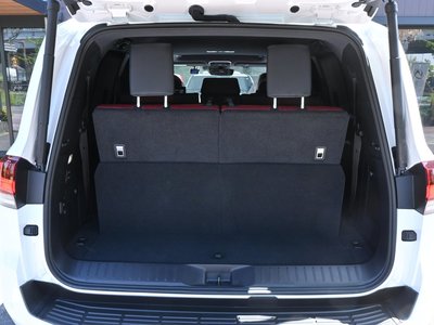2024 Toyota LAND CRUISER 300 缩略图 132