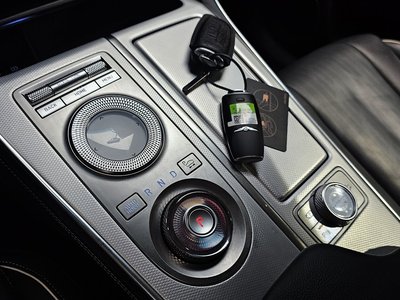 GENESIS GV80 - 9