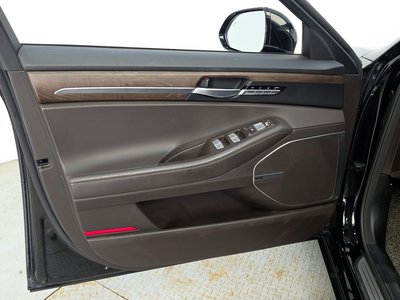 2021 Genesis G90 — миниатюра 14