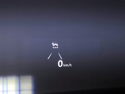 2021 Genesis G90 — миниатюра 31