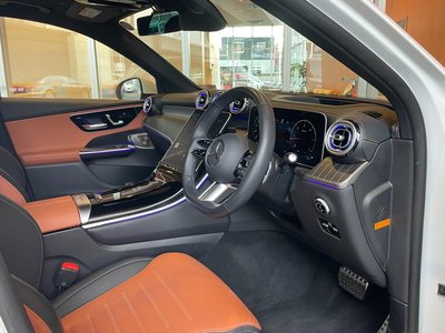 MERCEDES-BENZ GLC - 10