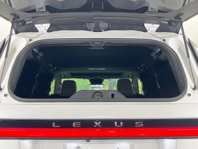 2025 Lexus GX — миниатюра 48