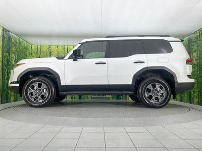 2025 Lexus GX — миниатюра 36