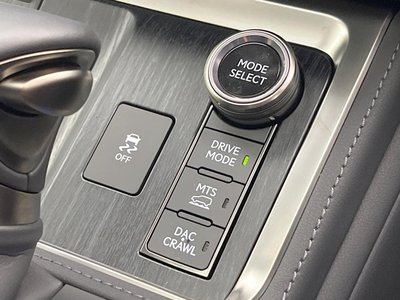 2025 Lexus GX — миниатюра 64