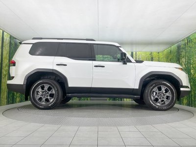 2025 Lexus GX — миниатюра 38
