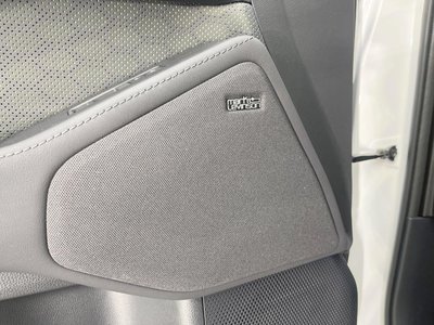 2025 Lexus GX — миниатюра 44