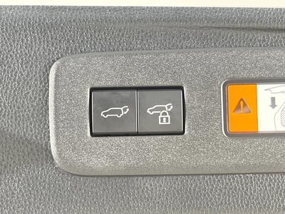 2025 Lexus GX — миниатюра 47