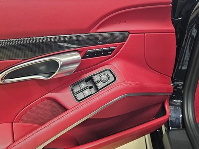 صورة مصغرة 11 لـ 2024 Porsche 718