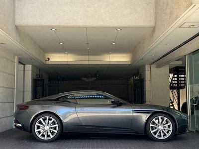 ASTON MARTIN DB11 - 8
