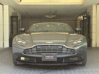 ASTON MARTIN DB11 - 2