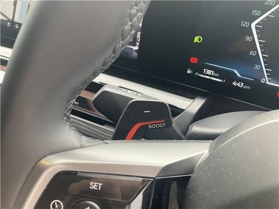 صورة مصغرة 30 لـ 2025 BMW 5 SERIES