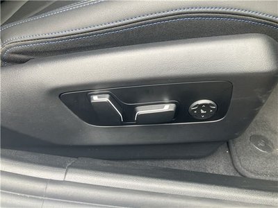 صورة مصغرة 14 لـ 2025 BMW 5 SERIES