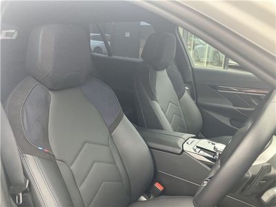 صورة مصغرة 13 لـ 2025 BMW 5 SERIES