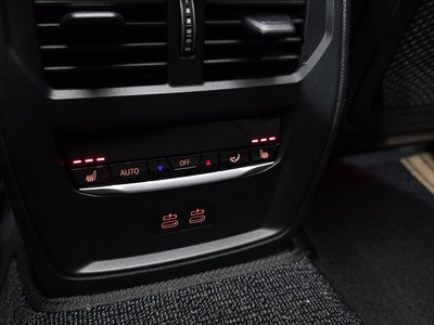 2024 BMW I4 缩略图 29