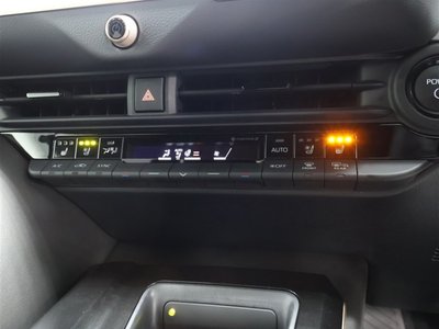2025 Toyota CROWN SPORT 缩略图 18