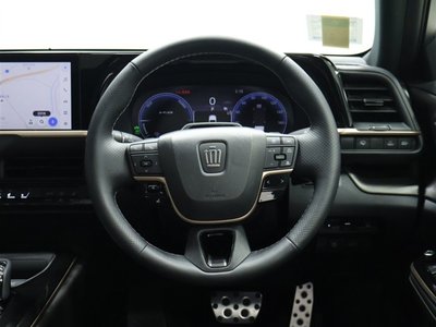 2025 Toyota CROWN SPORT 缩略图 21