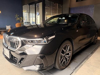 2024 BMW 5 SERIES 照片 1