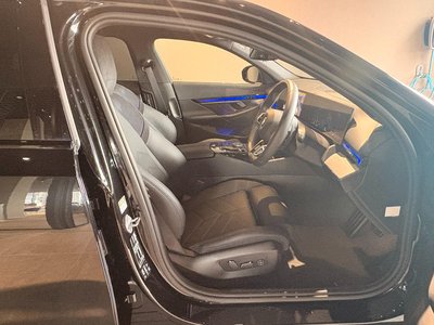 2024 BMW 5 SERIES 缩略图 12