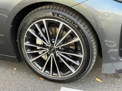 2025 AUDI A6 AVANT E-TRON 缩略图 16
