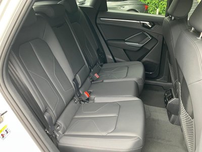 صورة 8 لـ 2025 AUDI Q3