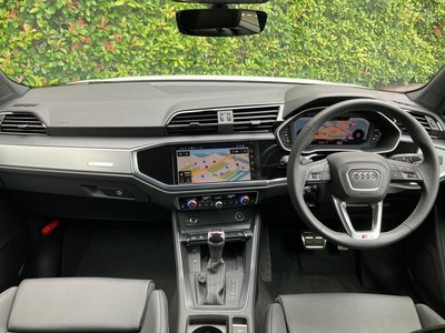 صورة 9 لـ 2025 AUDI Q3