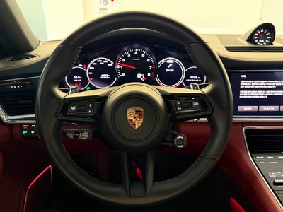 صورة 4 لـ 2023 Porsche PANAMERA